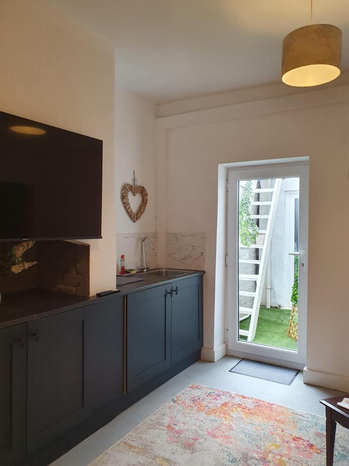 Apartamento Planet 9 Warrington  Exterior foto